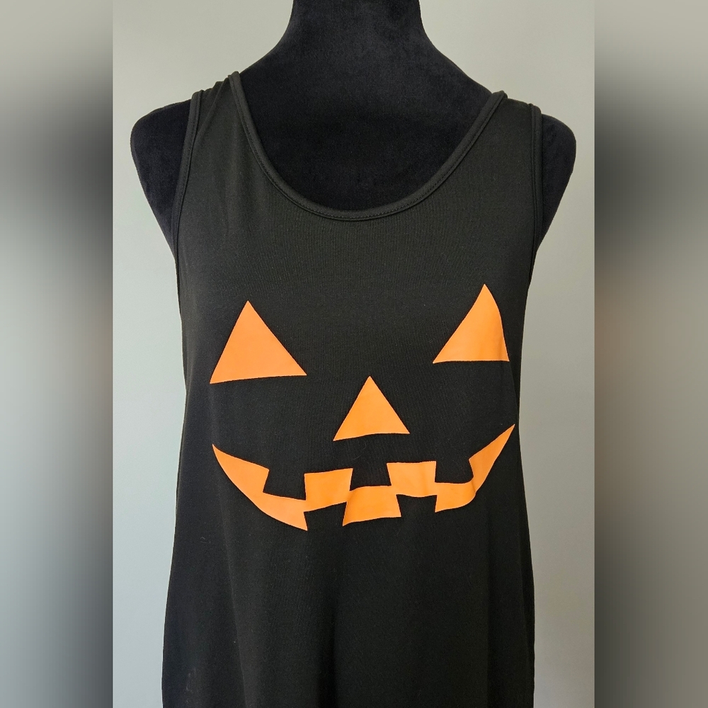 Women's Black Halloween Dress with Pumpkin Design EUC - Picture 3 of 4